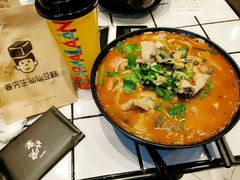 -肥汁米蘭香港米线(长宁来福士店)