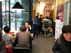 等位区-阿香米线(中原万达店)