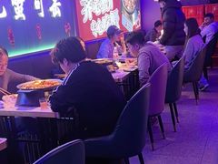 -徐记小怪兽肉蟹煲店(哈西万达金街店)