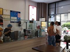 -陆长玖古法猪脚饭(玄风桥店)