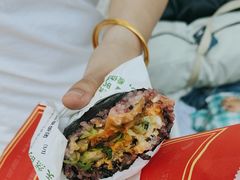 -一田屋饭团(华侨城沃尔玛店)