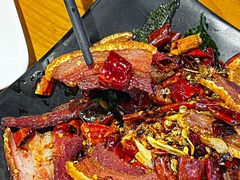 -隔壁老王·家常云南菜(花巷店)