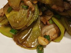 -黄泥岗·地道湖北菜(奥特莱斯店)