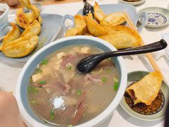 -老新隆牛肉锅贴(新街口店)