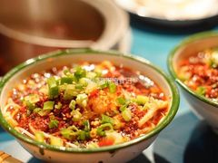 -马路边边串串香形象店(磐石路店)