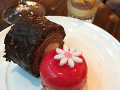 -君来湖滨饭店·玫瑰园