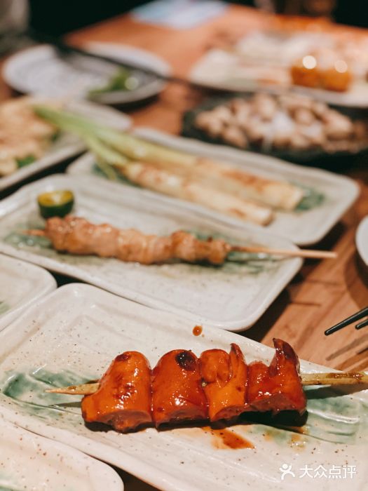 鸟啸炭火烧酒场 by mig(长乐路店)烤白肝图片