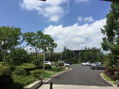 -上海怡沁园度假酒店