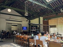 -喜洲吧·江畔老船厂·庭院餐厅(喜临院店)