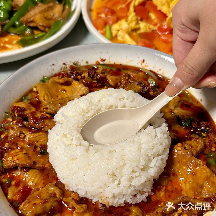 路边苍蝇馆子！！！丝毫没有给厦门人面子！！！