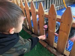 -萌宠亲子动物乐园(槐房万达店)