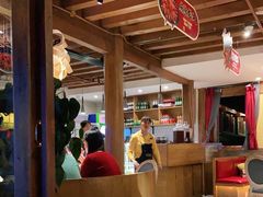 -隔壁老王·家常云南菜(花巷店)