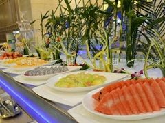 -蓝海国际大饭店·蓝钻自助百汇(兰山店)