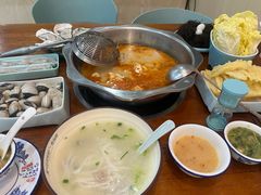 -老何家后安粉·糟粕醋海鲜火锅(三亚湾椰梦长廊店)