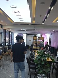 -藤野造型烫染·漂发