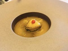 鲍鱼小米粥-富力丽思卡尔顿酒店·丽轩中餐厅