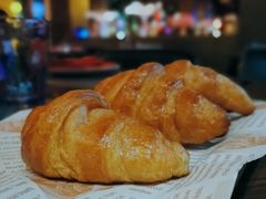 -YUE·6·西式融合餐厅(外滩六号店)