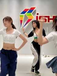 -ISHOW爱秀爵士舞蹈