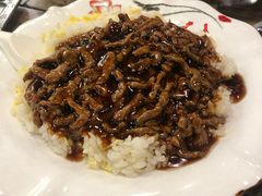 牛肉丝蛋炒饭-毛胡子牛羊餐馆(武宁路店)