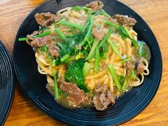 芥蓝牛肉炒粿条-唔止卤嘢·潮州府城菜(鹭江店)