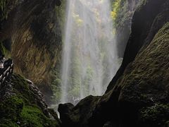 -龙水峡地缝景区