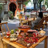 感受一下重庆人的松弛感，院坝烤肉！！！