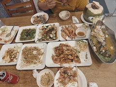 -两兄弟Song Pee Nong(2号店)