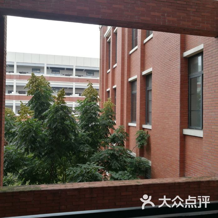 西南交通大學犀浦校區圖書館