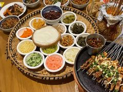 -包整·丝娃娃(一览甲秀楼风景店)