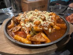 海鲜芝士炒年糕-MI WU FACTORY米屋美食工厂餐厅(绿地店)