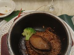 -沪华海鲜大酒楼(南汇店)