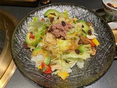 -铭牛烧肉·和牛海鲜自助(高新月牙湖店)