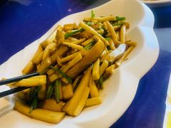 -温汤大酒店餐厅