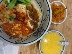 -陇上秦轩西安biangbiang面(朝龙汇店)