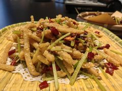 -黄泥岗·地道湖北菜(奥特莱斯店)