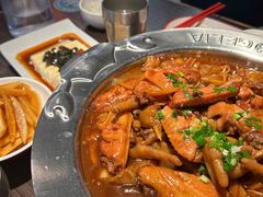 -胖哥俩肉蟹煲(世茂国际广场店)