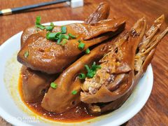 -琥珀老六龙虾(四里河店)