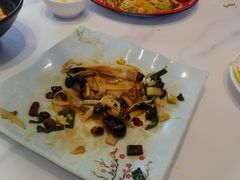 -勇利赵家烤肉坊(纬二街店)