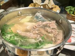 -鼎鼎香·港式火锅(北京SKP店)