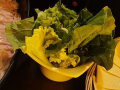 -老房老舍重庆火锅(假日城市店)