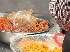 -曾笼笼牛肉饼