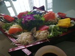 -南郊宾馆·风味自助餐厅·山东十六地市特色菜