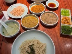 -裕兴记•蟹黄面馆(人民广场店)