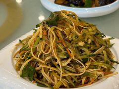 -关东风老北方菜馆(桂芳园店)