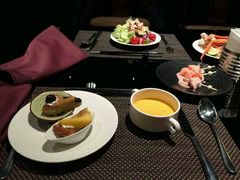 android_upload_pic-唐拉雅秀酒店-西锦汇空中BBQ·思创餐厅