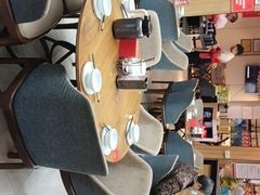 大堂-有红鸡毛店·川菜(建设路店)