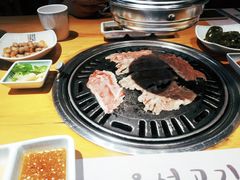 -唯成•韩国炭火烤肉 유성고기