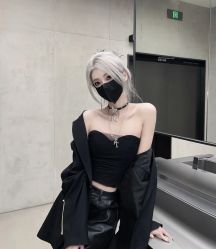 -丝语萱形象