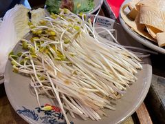 豆芽-小龙坎火锅(双林店)