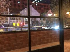 -星巴克(武汉欧利新天地店)